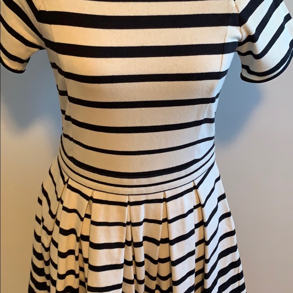 Amazing Tibi striped back zip dress - Picture 2 of 4